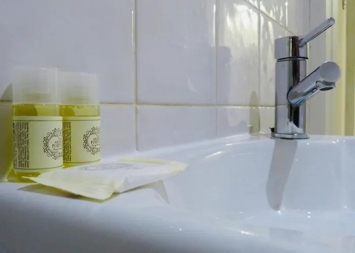 Republica Ribeira 3*